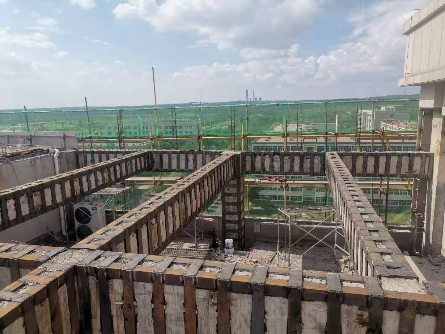 吐鲁番厂房加固怎么做?